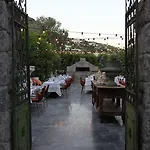 Bella Sombra Hotel Golturkbuku