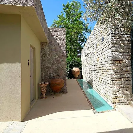 Bella Sombra Hotel