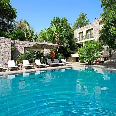 Bella Sombra Hotel